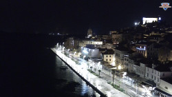 Nábřeží a město