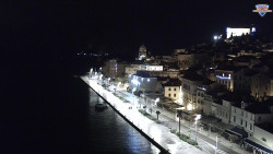 Nábřeží a město