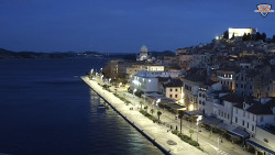 Nábřeží a město