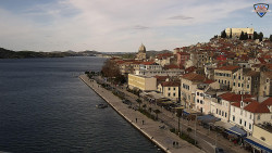 Nábřeží a město