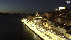 Nábřeží a město