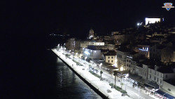 Nábřeží a město