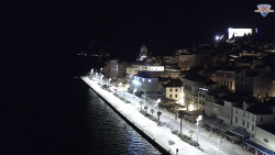 Nábřeží a město