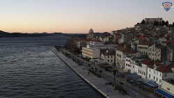 Nábřeží a město