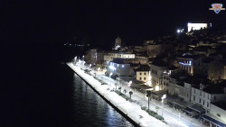 Nábřeží a město