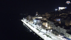 Nábřeží a město