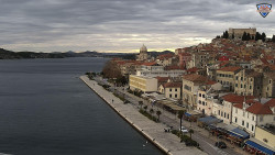 Nábřeží a město