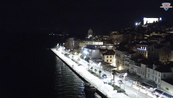 Nábřeží a město