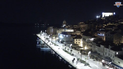 Nábřeží a město