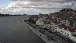 Nábřeží a město