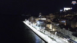 Nábřeží a město