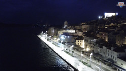 Nábřeží a město