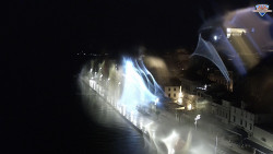 Nábřeží a město