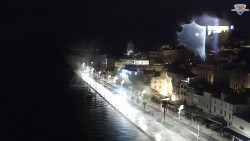 Nábřeží a město