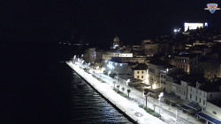 Nábřeží a město