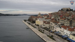 Nábřeží a město