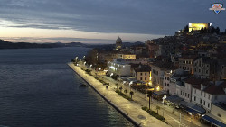 Nábřeží a město