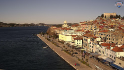 Nábřeží a město