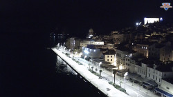 Nábřeží a město