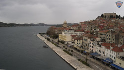 Nábřeží a město