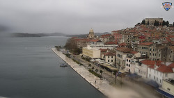 Nábřeží a město