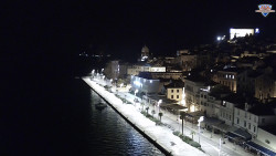 Nábřeží a město