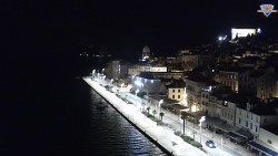 Nábřeží a město