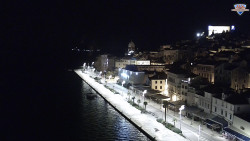 Nábřeží a město