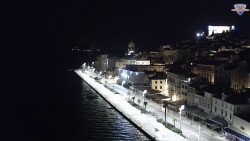 Nábřeží a město