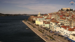 Nábřeží a město