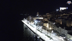 Nábřeží a město