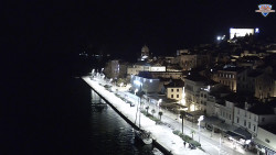 Nábřeží a město