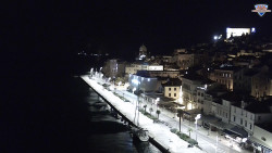 Nábřeží a město