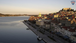 Nábřeží a město