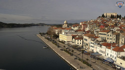 Nábřeží a město