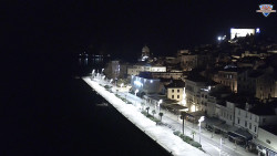 Nábřeží a město