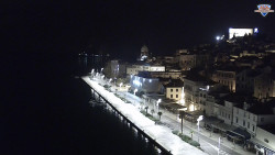 Nábřeží a město