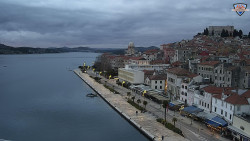 Nábřeží a město