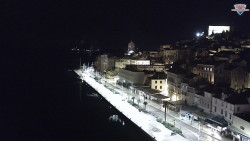 Nábřeží a město