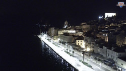 Nábřeží a město