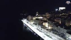 Nábřeží a město