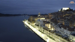 Nábřeží a město