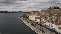 Nábřeží a město