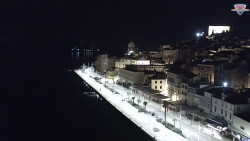 Nábřeží a město