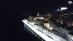 Nábřeží a město