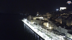 Nábřeží a město