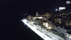 Nábřeží a město