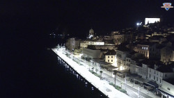 Nábřeží a město