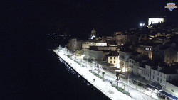 Nábřeží a město