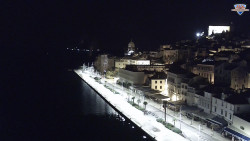 Nábřeží a město